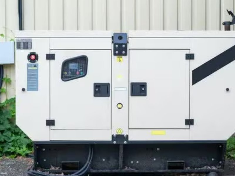 Soundproof silent generator for events in Goa